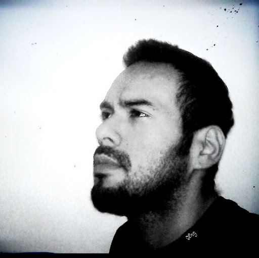 Richard Sanchez Photo 32