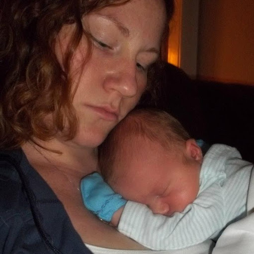 Amanda Hough Photo 8
