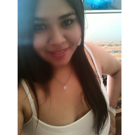 Yesenia Rodriguez Photo 46