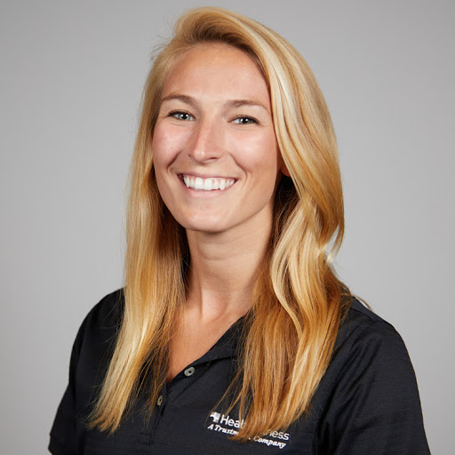 Hannah Berg Photo 35