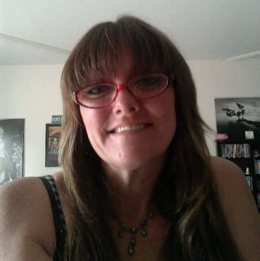 Cindy Costello Photo 26