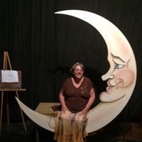 Kathryn Wood Photo 24