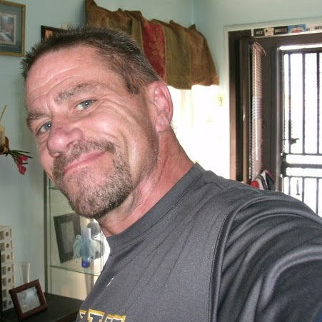Michael Elliott Photo 25