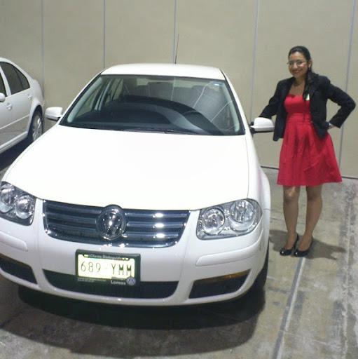 Isabel Vargas Photo 4