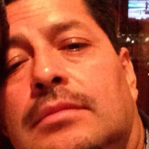 Misael Perez Photo 31