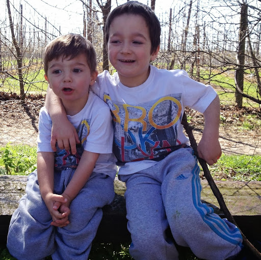 Heather Larkin Photo 44