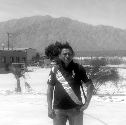 Tomas Macias Photo 20