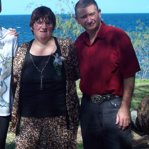 Connie Rowe Photo 22