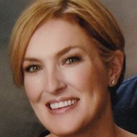 Elizabeth Mclean Photo 40