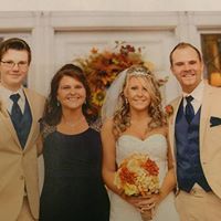 Michele Cox Photo 25