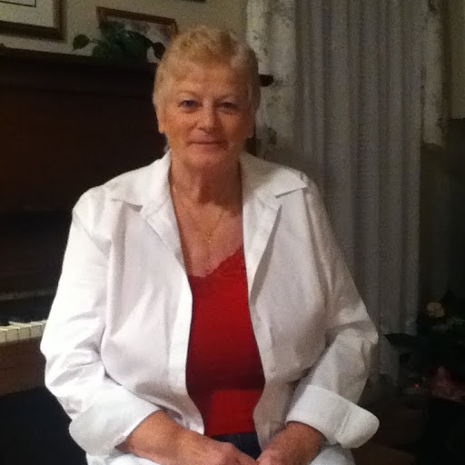 Dorothy Phillips Photo 36