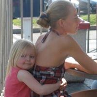 Nicole Bickel Photo 8