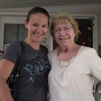 Renee Mclain Photo 14