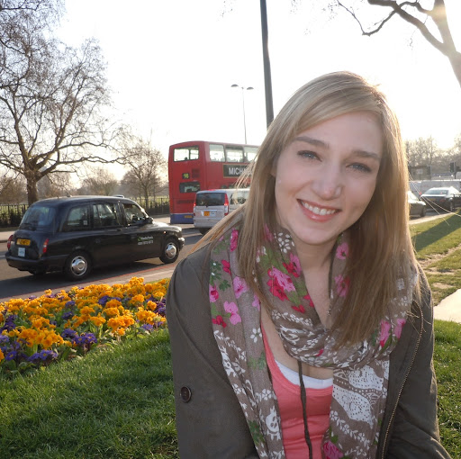 Nicole King Photo 24