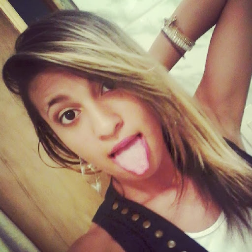 Alicia Gomes Photo 18