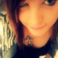 Isabel Oliver Photo 7