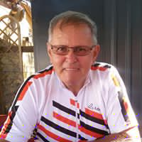 Robert Weigand Photo 18