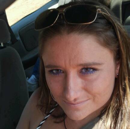 Stephanie Spencer Photo 17