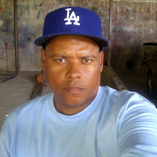 Ramon Serrano Photo 11