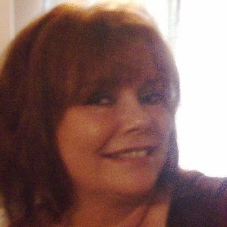Angie Combs Photo 35