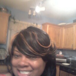 Tina Singleton Photo 9