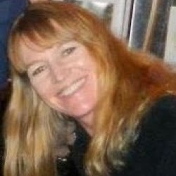 Suzanne Leigh Photo 11