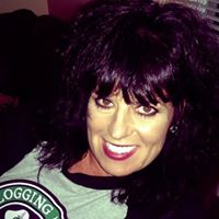 Kimberly Reilly Photo 43