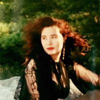 Julie Smart Photo 22
