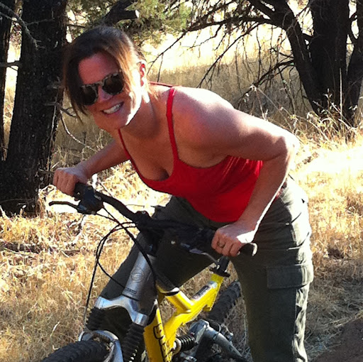 Emily Rhoads Photo 24