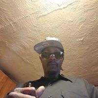 Stephen Reid Photo 34