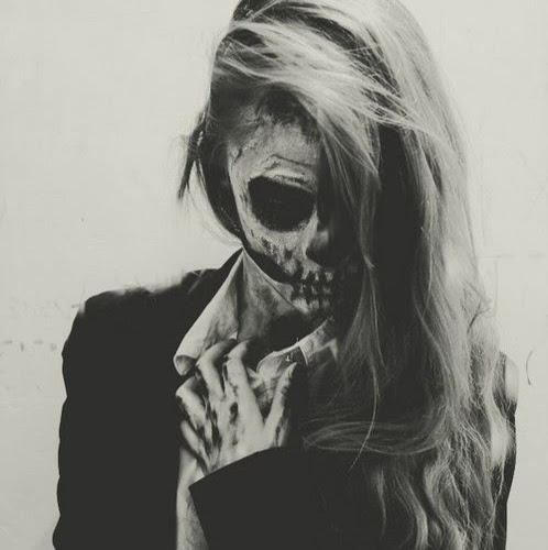 Abigail Young Photo 33