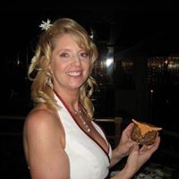 Elaine Perkins Photo 21