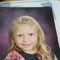 Alyssa Daniel Photo 8
