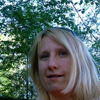 Robyn George Photo 26