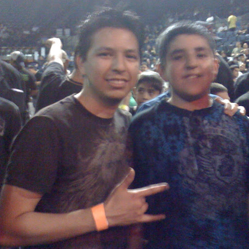Juan Arellano Photo 27