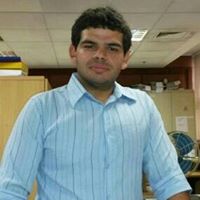 Yuri Robles Photo 12