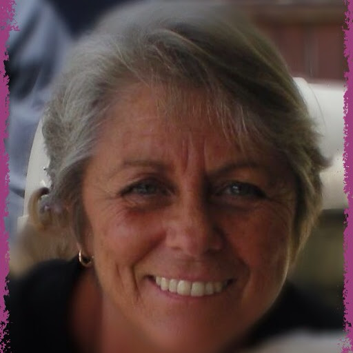 Sandy Hendricks Photo 15