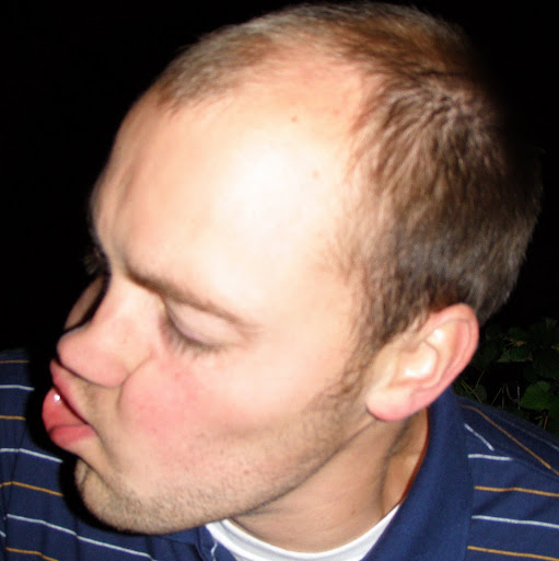Erik Carlson Photo 47