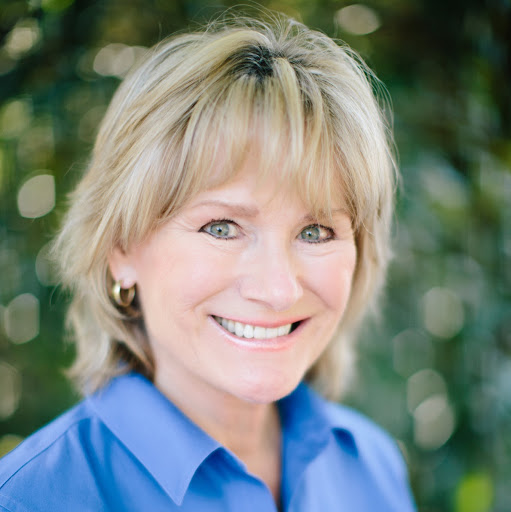 Pamela Pierce Photo 18