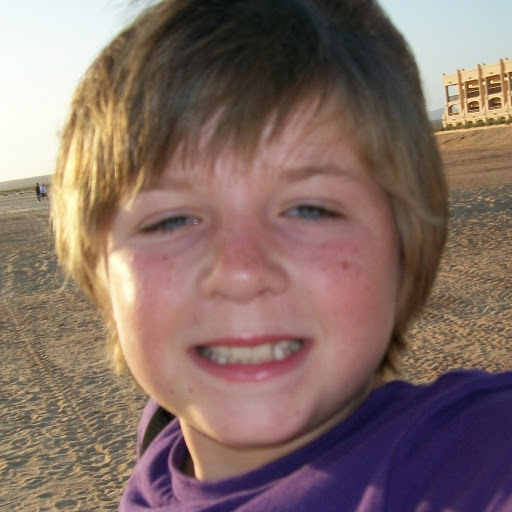 Louis Robertson Photo 2