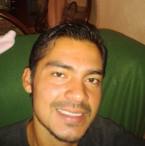 Cesar Contreras Photo 50