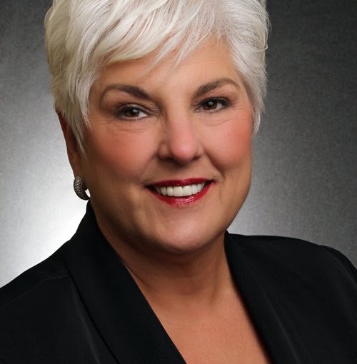Carol Morgan Photo 36