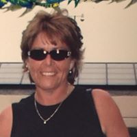 Jennifer Tilley Photo 10