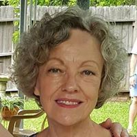 Elizabeth Conner Photo 21