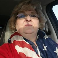 Terri Ellis Photo 32