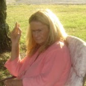 Jill Ward Photo 31