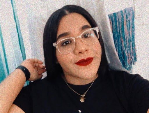 Reyna Lopez Photo 19