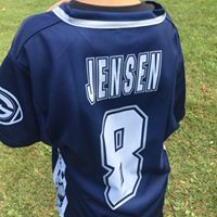 Kelly Jensen Photo 38