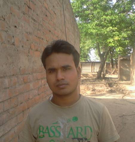 Raja Khan Photo 16