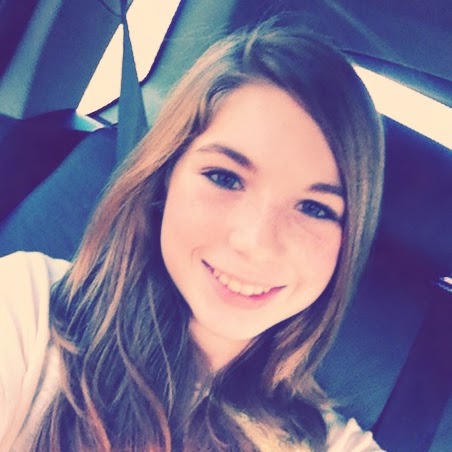 Samantha Meyer Photo 22